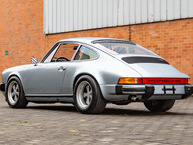 Drive Straat - 1974 Porsche 911 SC Polar Silver 9114103164 - Finished - Outdoors